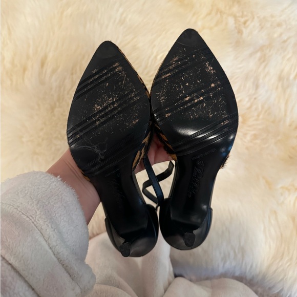 Leopard and Black Leather Pump - Picture 2 of 2